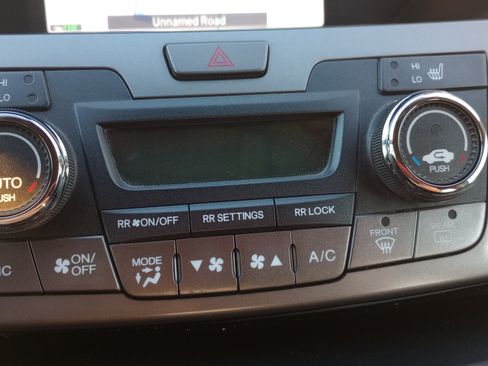 Used 2016 Honda Odyssey Touring image 12