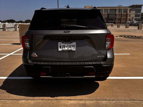 Used 2022 Ford Explorer Timberline AWD/4WD image 5