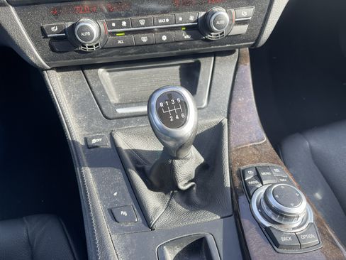 Used 2011 BMW 550i 550i Sedan 4D image 6