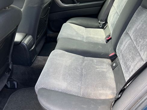 Used 2005 Subaru Outback 2.5i image 5