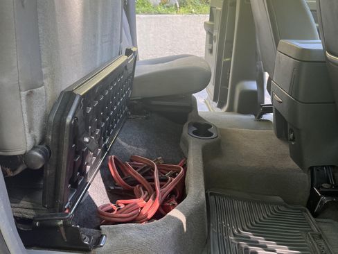 Used 2006 Dodge Ram 2500 Truck SLT image 13