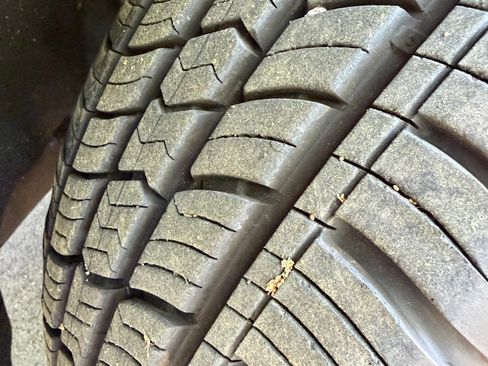 Used 2018 Chevrolet Silverado 1500 LT w/ All Star Edition image 17