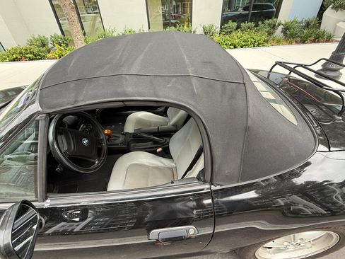 Used 1997 BMW Z3 1.9 RWD image 4