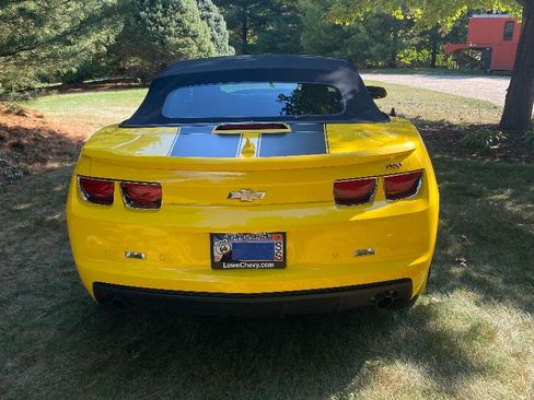 Used 2013 Chevrolet Camaro LT w/ RS Package RWD image 5