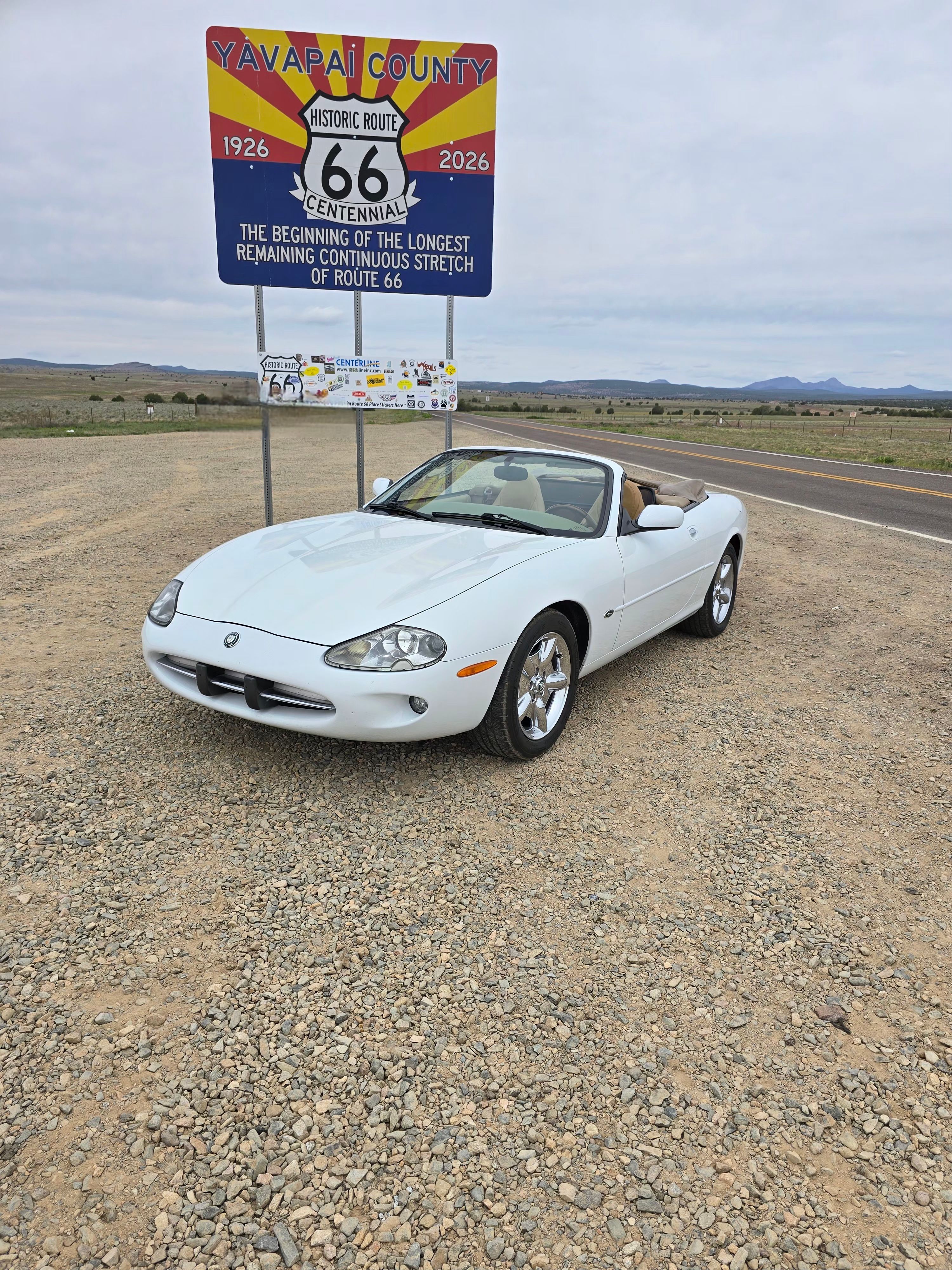 Used 1997 Jaguar XK8 Convertible RWD image 9