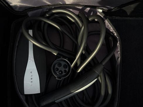 Used 2018 Tesla Model 3 Long Range image 27