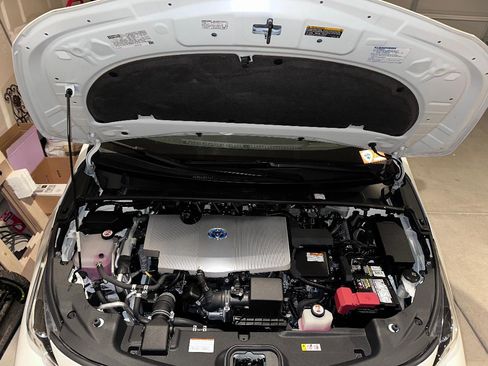 Used 2019 Toyota Prius Prime Advanced image 21