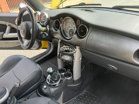 Used 2005 MINI Cooper S FWD image 21
