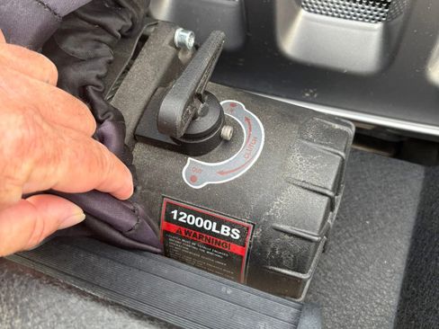 Used 2018 Jeep Wrangler Unlimited Sport image 19