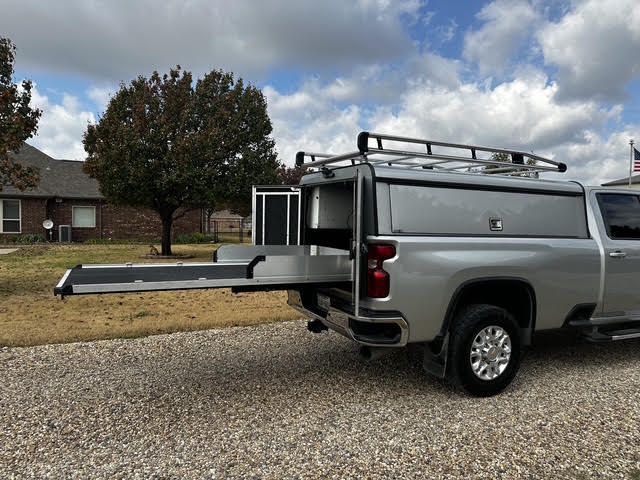 Used 2022 Chevrolet Silverado 3500 LT w/ Convenience Package AWD/4WD image 11