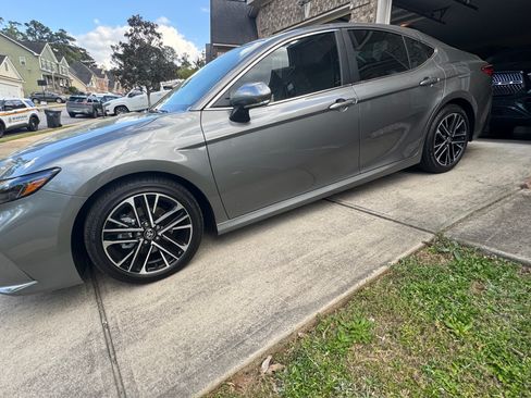 Used 2026 Toyota Camry XLE image 16