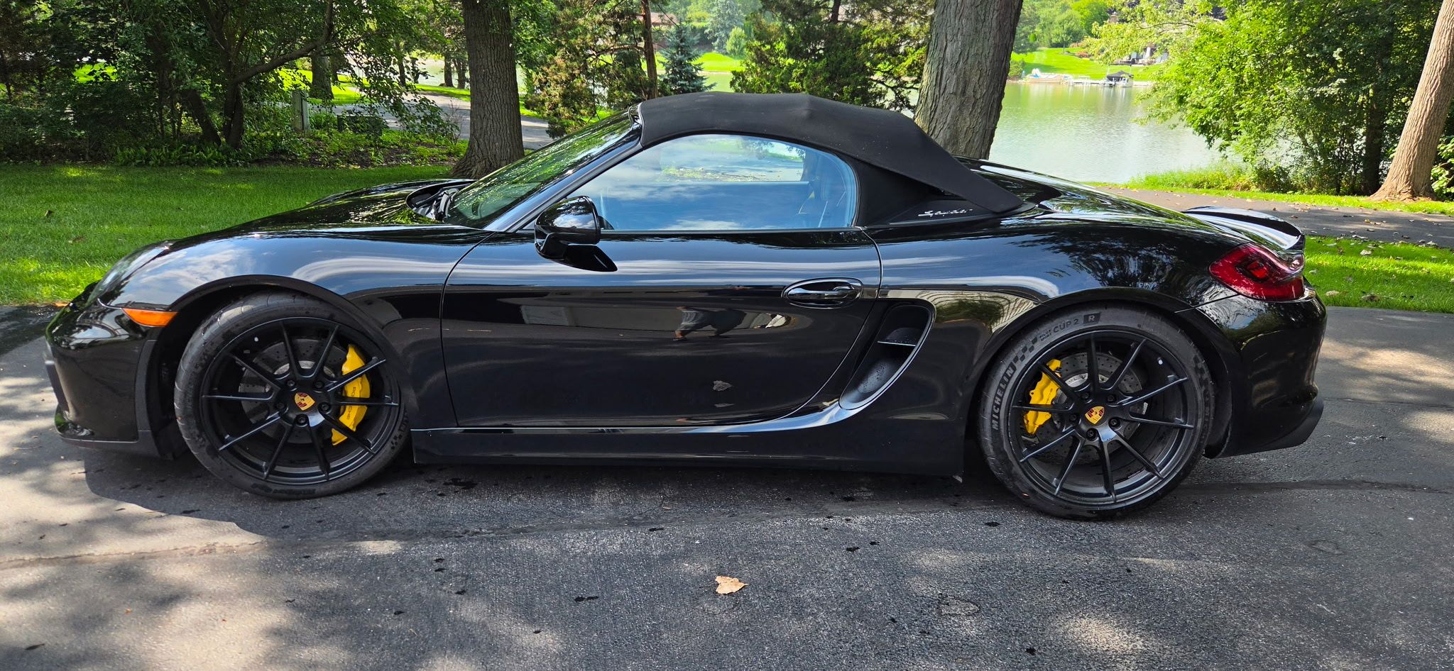 Used 2016 Porsche Boxster Spyder RWD image 8