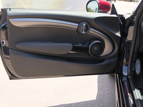 Used 2022 MINI Cooper John Cooper Works FWD image 19