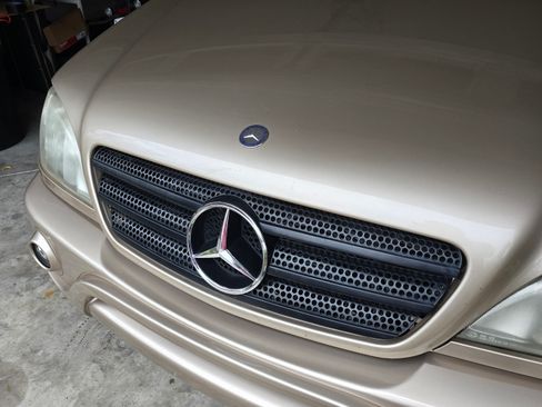 Used 2001 Mercedes-Benz ML 320 4MATIC image 12