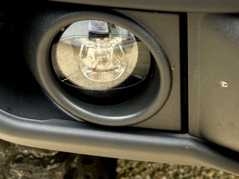 Used 2025 Ford Bronco Badlands w/ Sasquatch Package image 11