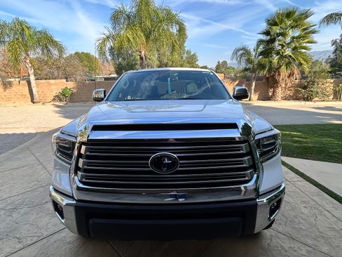Used 2018 Toyota Tundra Limited w/ Limited Premium Package image 1