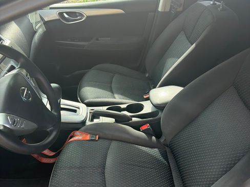 Used 2014 Nissan Sentra SR FWD image 8