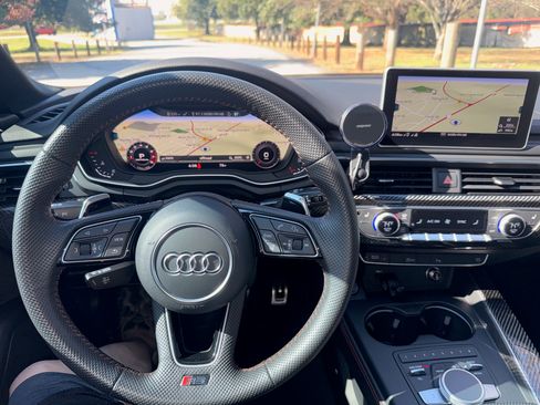 Used 2019 Audi RS 5 image 11