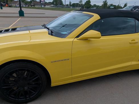 Used 2015 Chevrolet Camaro SS w/ RS Package RWD image 1