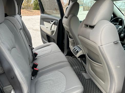 Used 2012 GMC Acadia SL w/ Preferred Package image 10