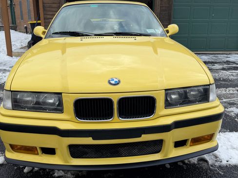 Used 1996 BMW M3 Coupe image 1