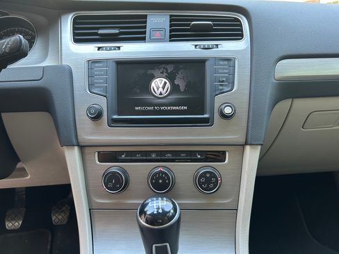 Used 2017 Volkswagen Golf Wolfsburg Edition image 11