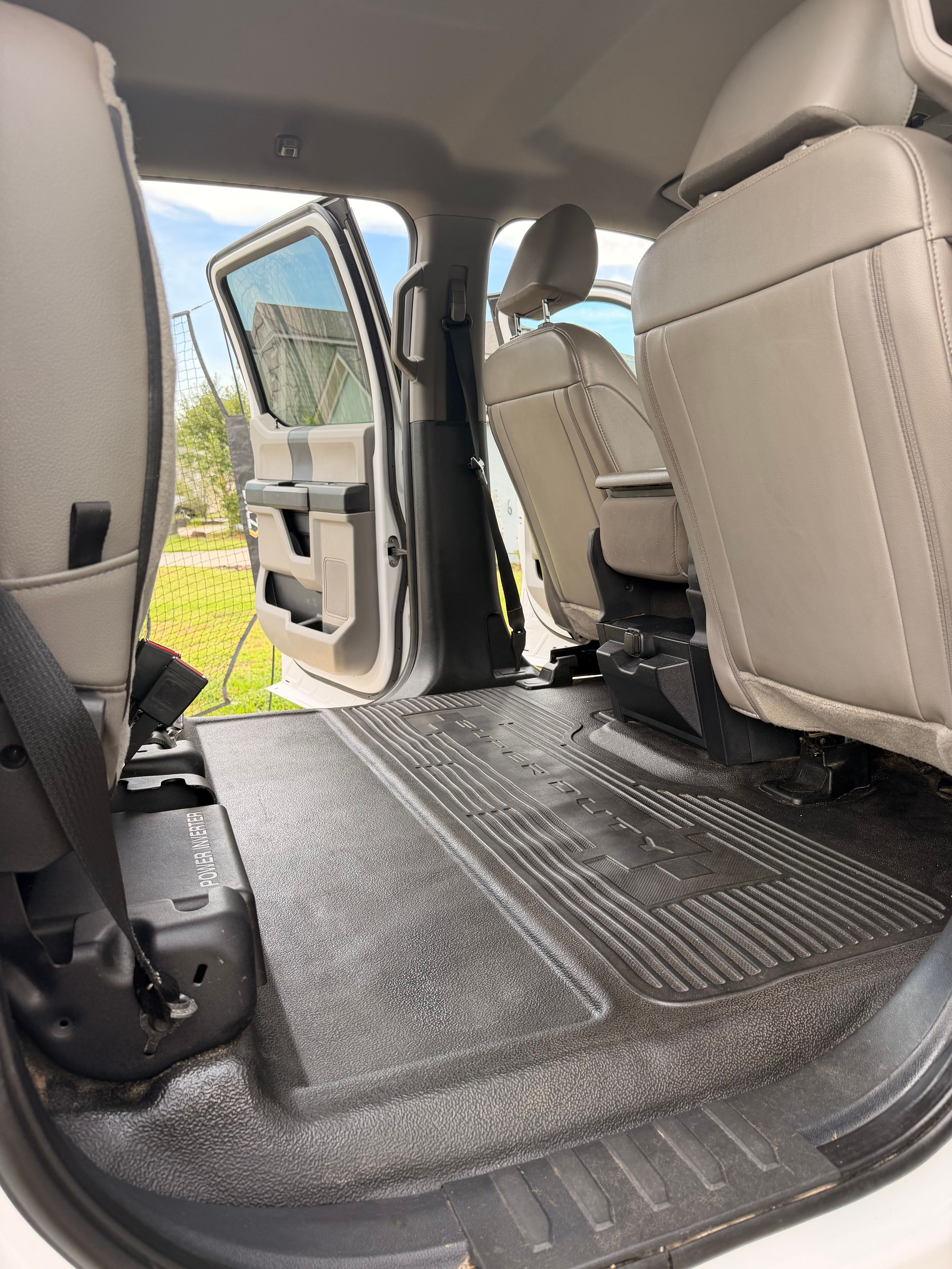Used 2022 Ford F350 XL w/ STX Appearance Package AWD/4WD image 5