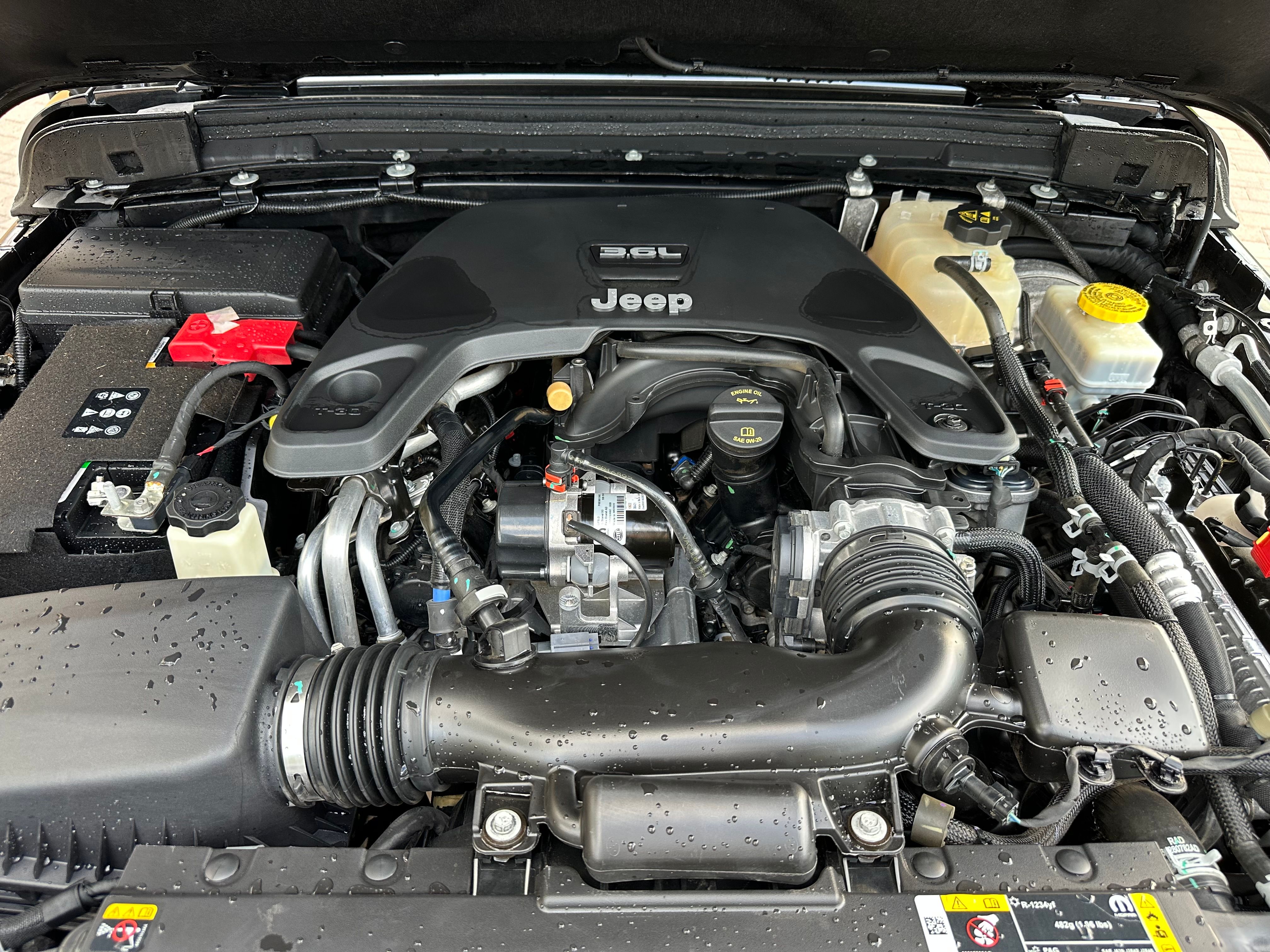 Used 2021 Jeep Wrangler Sport AWD/4WD image 10