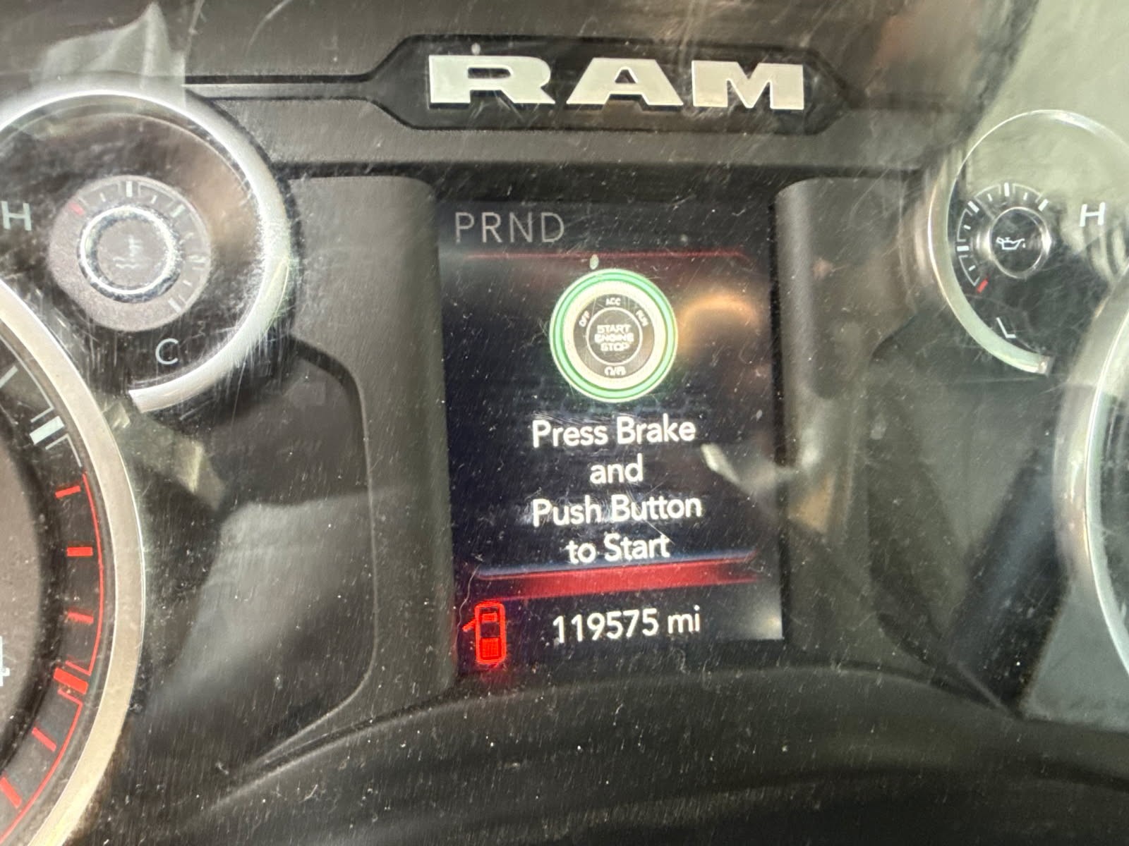 Used 2022 RAM 5500 Tradesman w/ Chrome Appearance Group AWD/4WD image 11