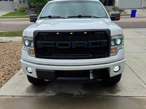 Used 2014 Ford F150 XLT w/ Equipment Group 302A Luxury AWD/4WD image 4