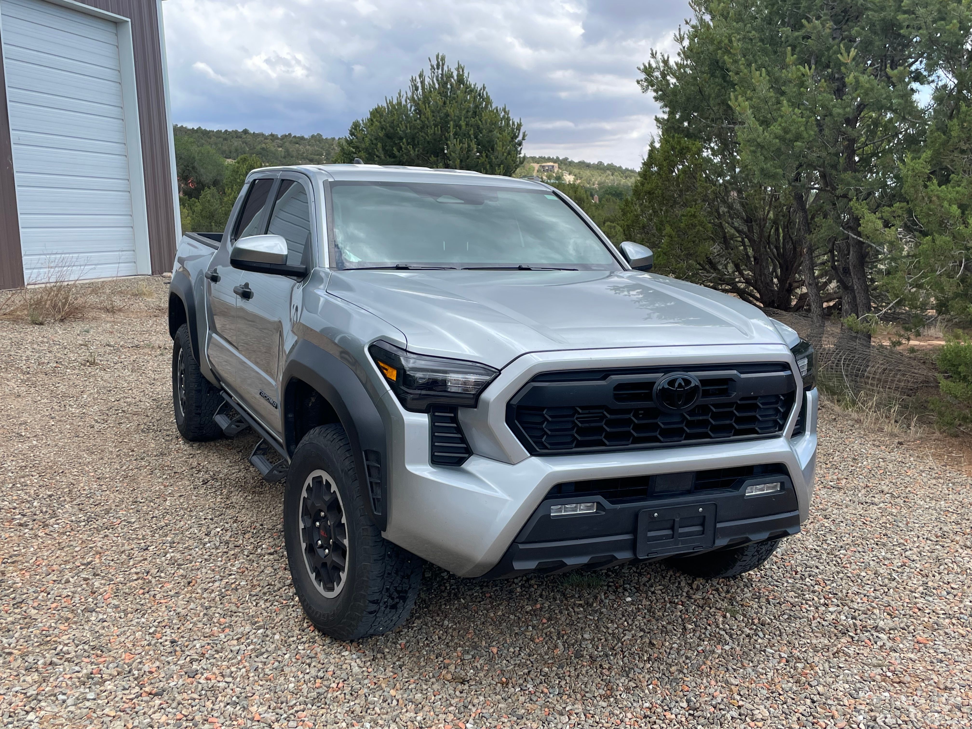 Used 2024 Toyota Tacoma TRD Off-Road AWD/4WD image 4