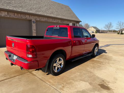 Used 2010 Dodge Ram 1500 Truck Sport image 5