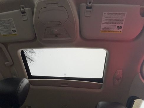 Used 2014 Ford Focus SE w/ Equipment Group 201A image 17