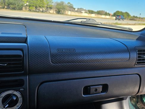 Used 2003 Toyota MR2 image 14