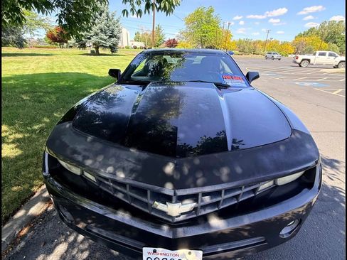 Used 2013 Chevrolet Camaro LT RWD image 9