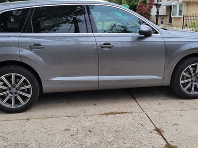 Used 2017 Audi Q7 2.0T Premium Plus