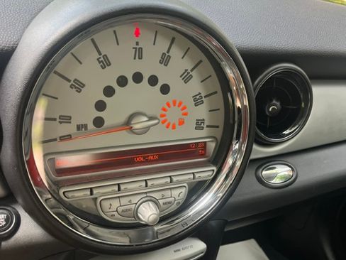 Used 2008 MINI Cooper Hardtop FWD image 8