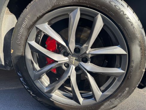 Used 2021 Tesla Model Y Performance image 22