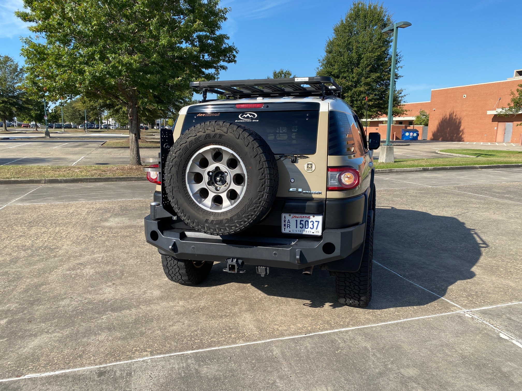Used 2012 Toyota FJ Cruiser 4WD w/ Upgrade Pkg image 2