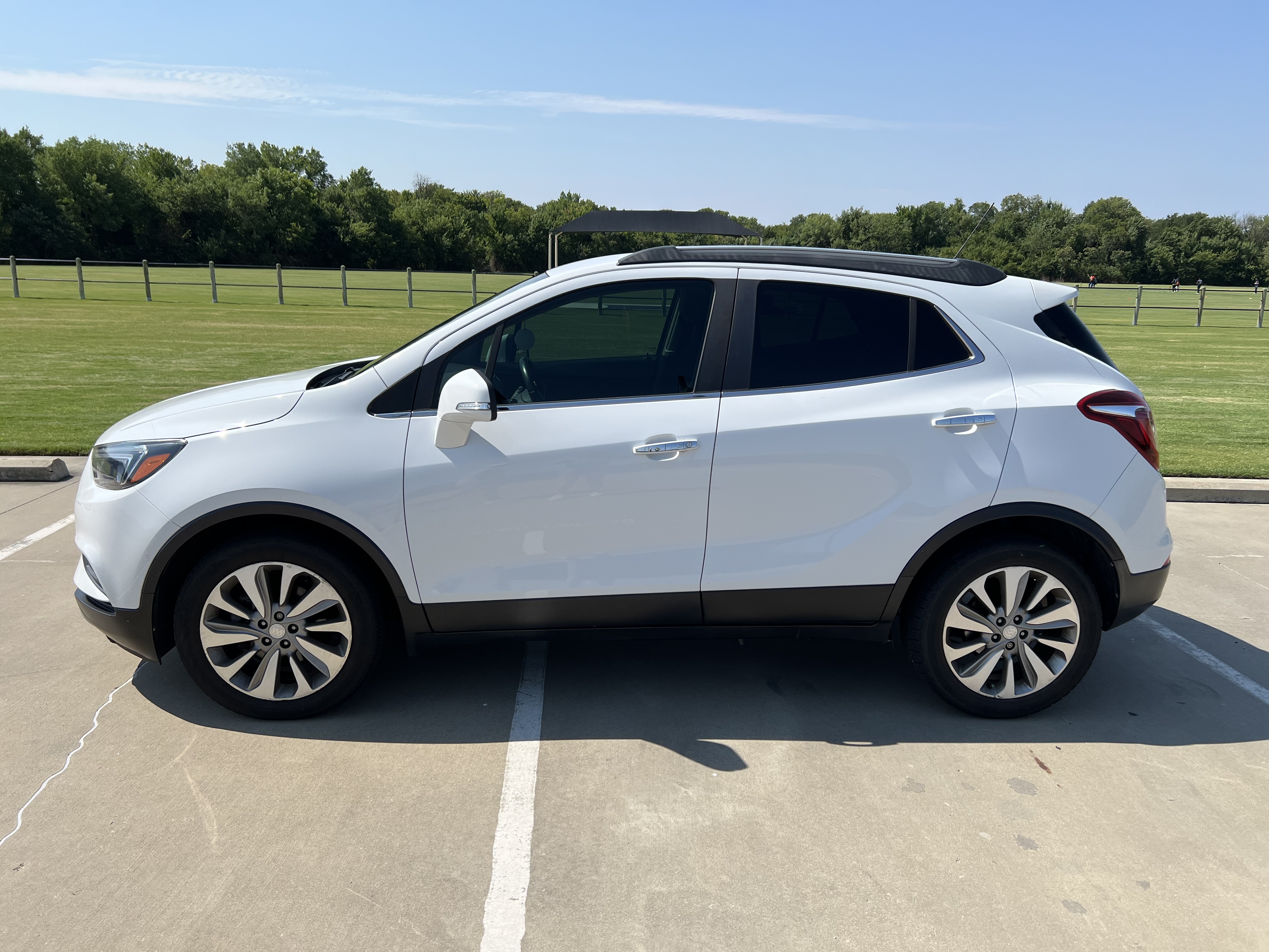 Used 2018 Buick Encore Preferred FWD image 9
