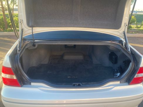 Used 2005 Lexus LS 430 image 11