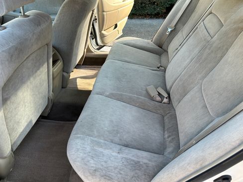 Used 2001 Toyota Avalon XL image 8