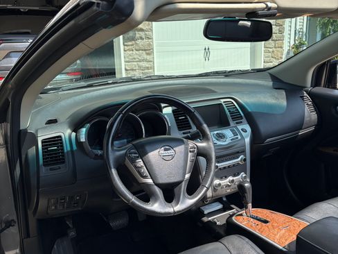 Used 2014 Nissan Murano CrossCabriolet w/ Navigation Package AWD/4WD image 12