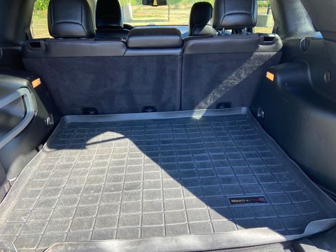 Used 2018 Jeep Cherokee Trailhawk w/ Comfort/Convenience Group AWD/4WD image 21
