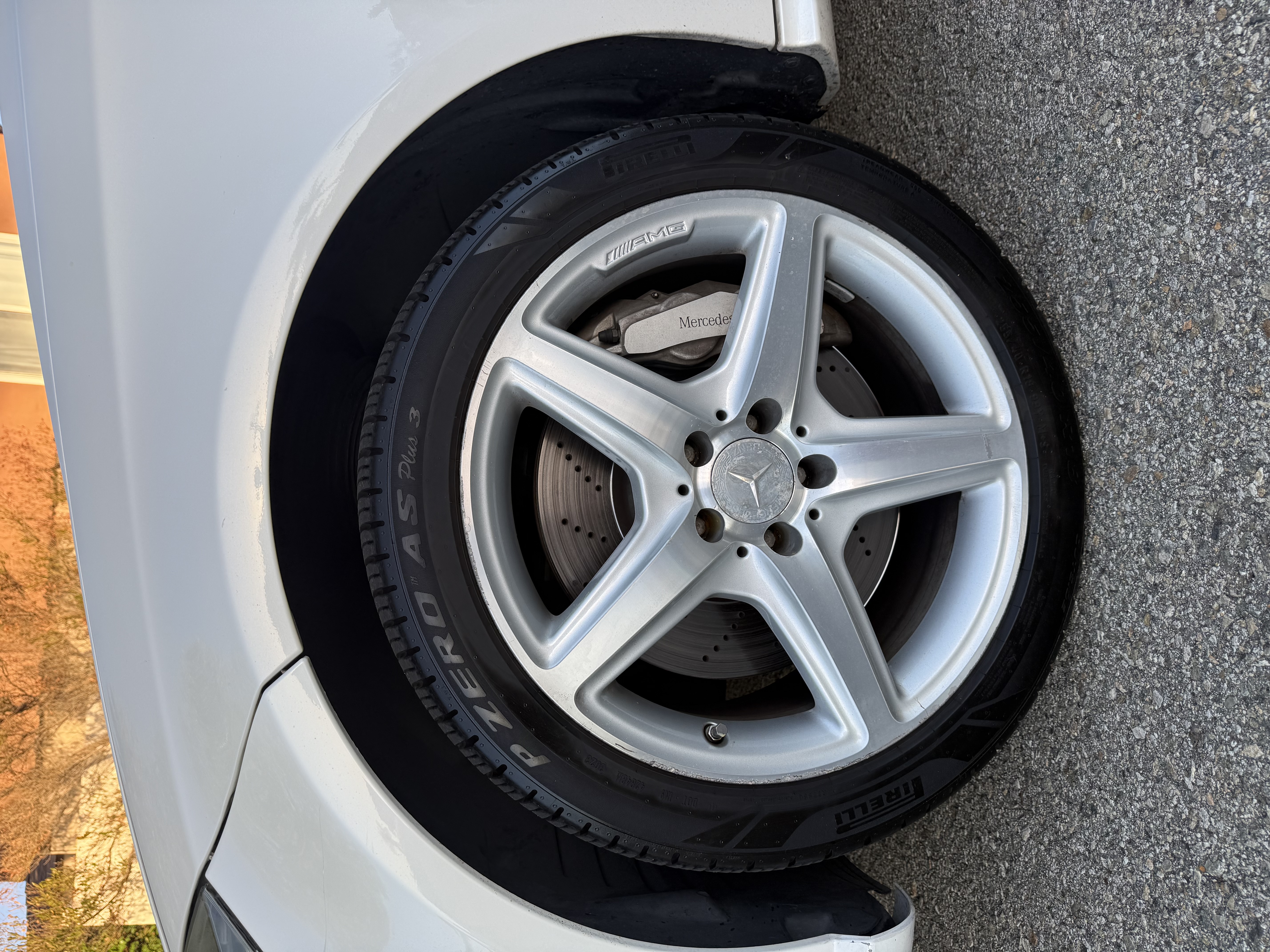 Used 2012 Mercedes-Benz CLS 550 image 18