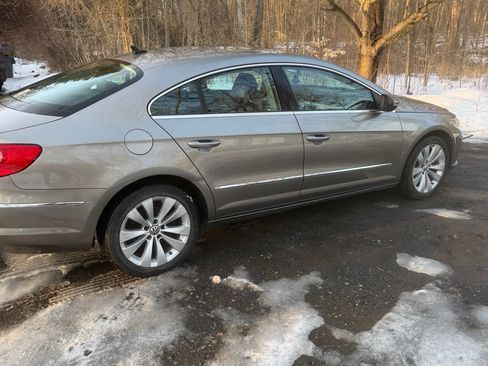 Used 2009 Volkswagen CC Sport image 8