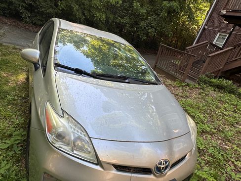 Used 2013 Toyota Prius Four FWD image 14