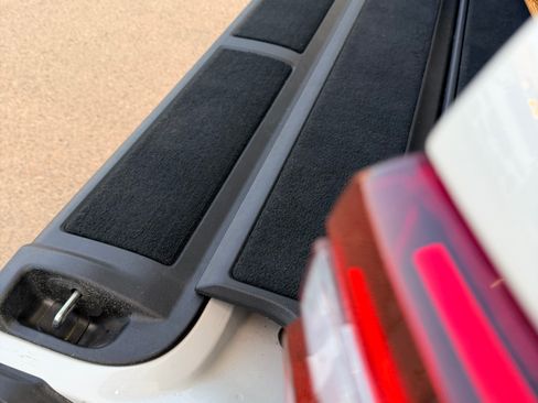 Used 2021 BMW X7 xDrive40i w/ M Sport Package AWD/4WD image 6