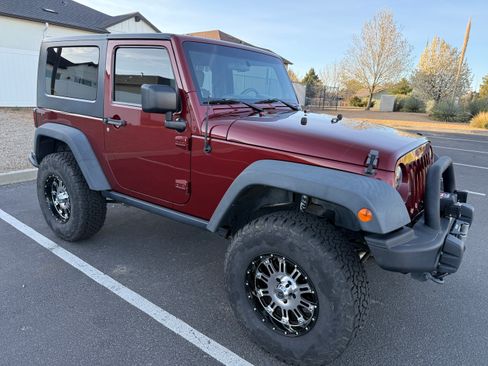 Used 2009 Jeep Wrangler Rubicon w/ Dual Top Group image 6