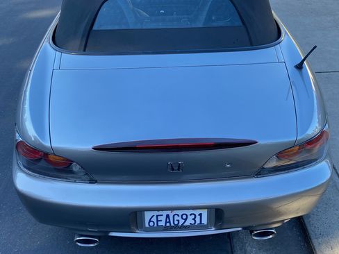 Used 2005 Honda S2000 image 9